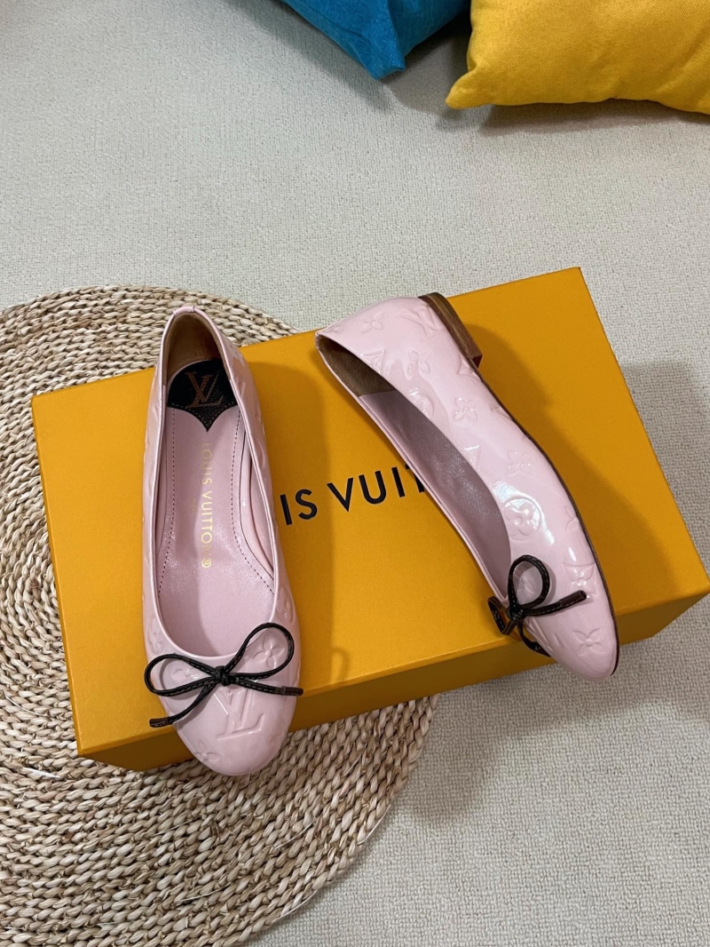 LV flat shoes